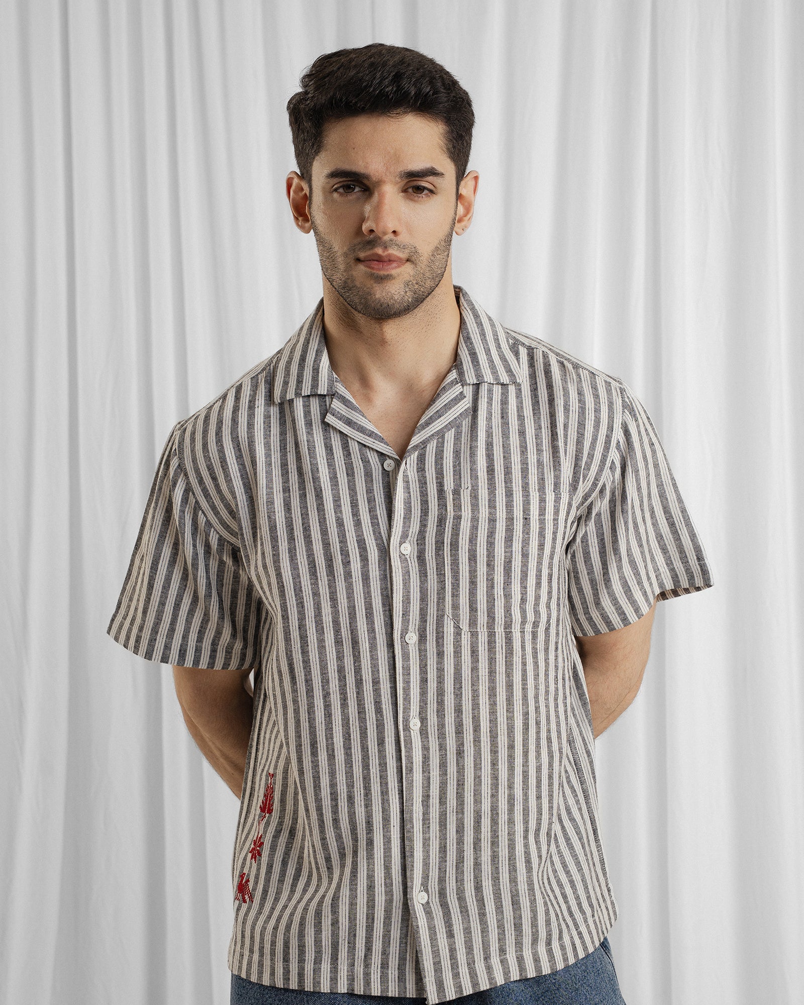 Men Relaxed Fit Casual Shirt