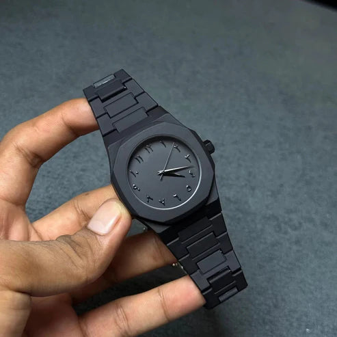 Black Aura Watch (Carbon Fiber Plastic)